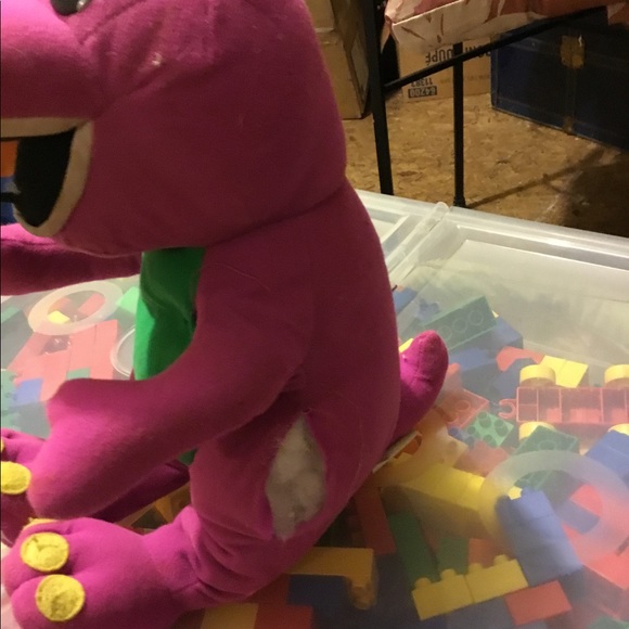 1996 Barney - Picture 1 of 2